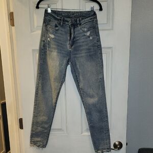 American Eagle Outfitters Distressed Blue Jeans